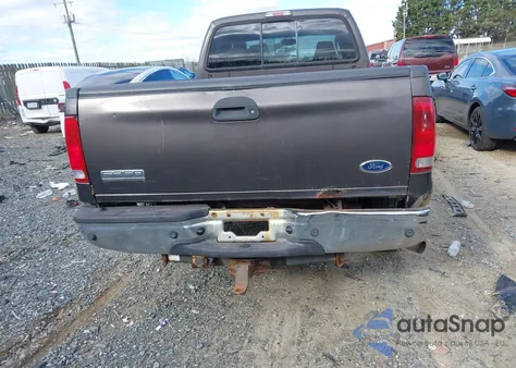 2005 Ford F-250 Lariat/Xl/Xlt from USA, damaged, VIN 1FTSW21555EC81834